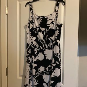 Ladies dress